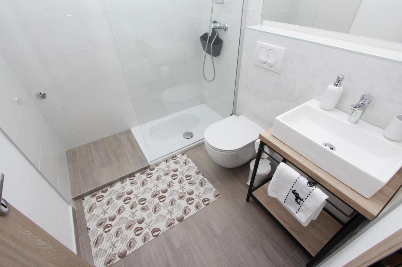 Apartments Eni Ρόβινι Εξωτερικό φωτογραφία