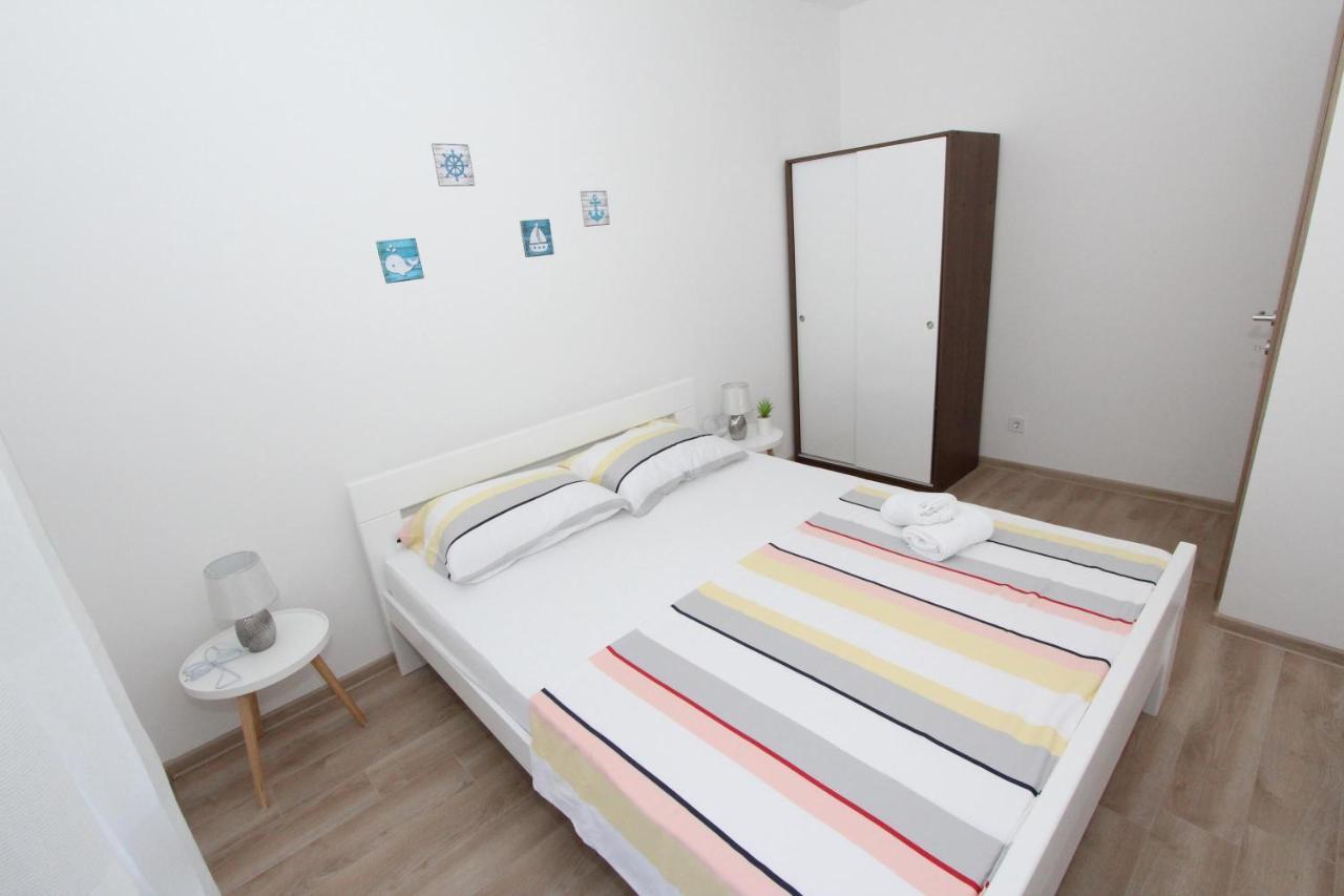 Apartments Eni Ρόβινι Εξωτερικό φωτογραφία