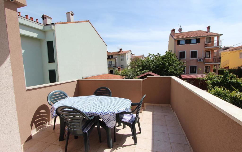 Apartments Eni Ρόβινι Εξωτερικό φωτογραφία